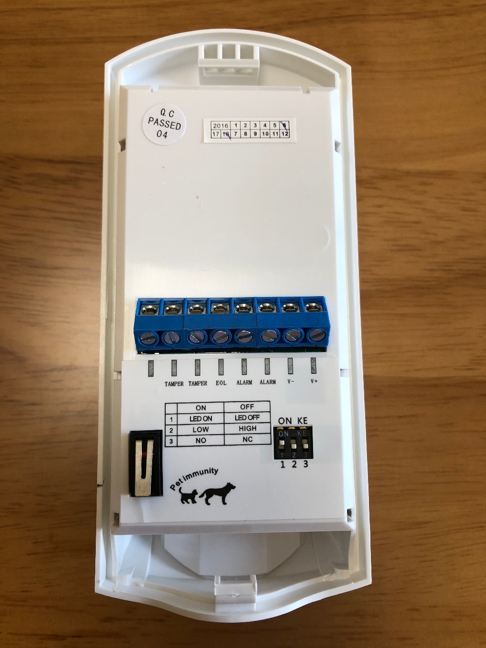 Focus 12V MC-8250 wired digita - Motion Sensor Pir Wired 评论和价格